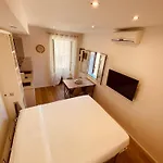 アパート Duci House チェファル